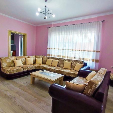 Cheerful 2 Bedroom Villa With Free Parking. Gjirokastër Exterior foto